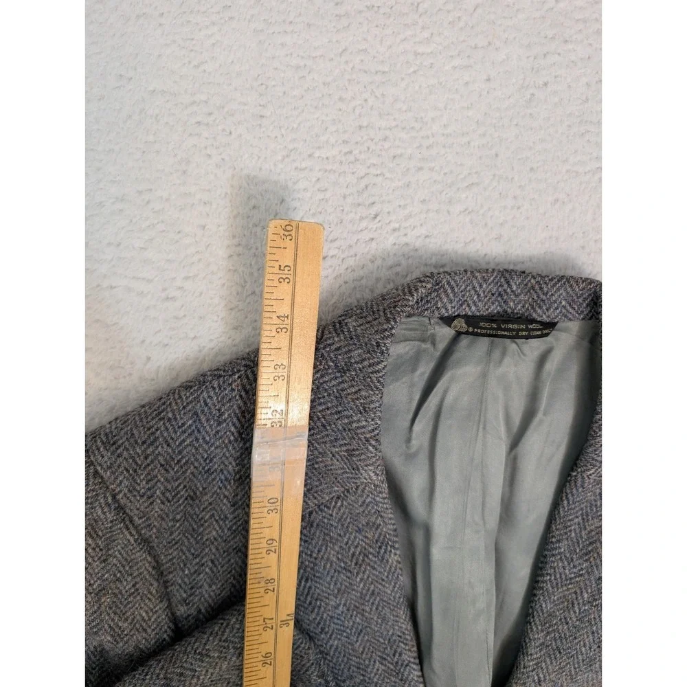 Men's VTG Joseph A Bank Blazer HARRIS TWEED SCOTTISH WOOL Gray Harringbone‎